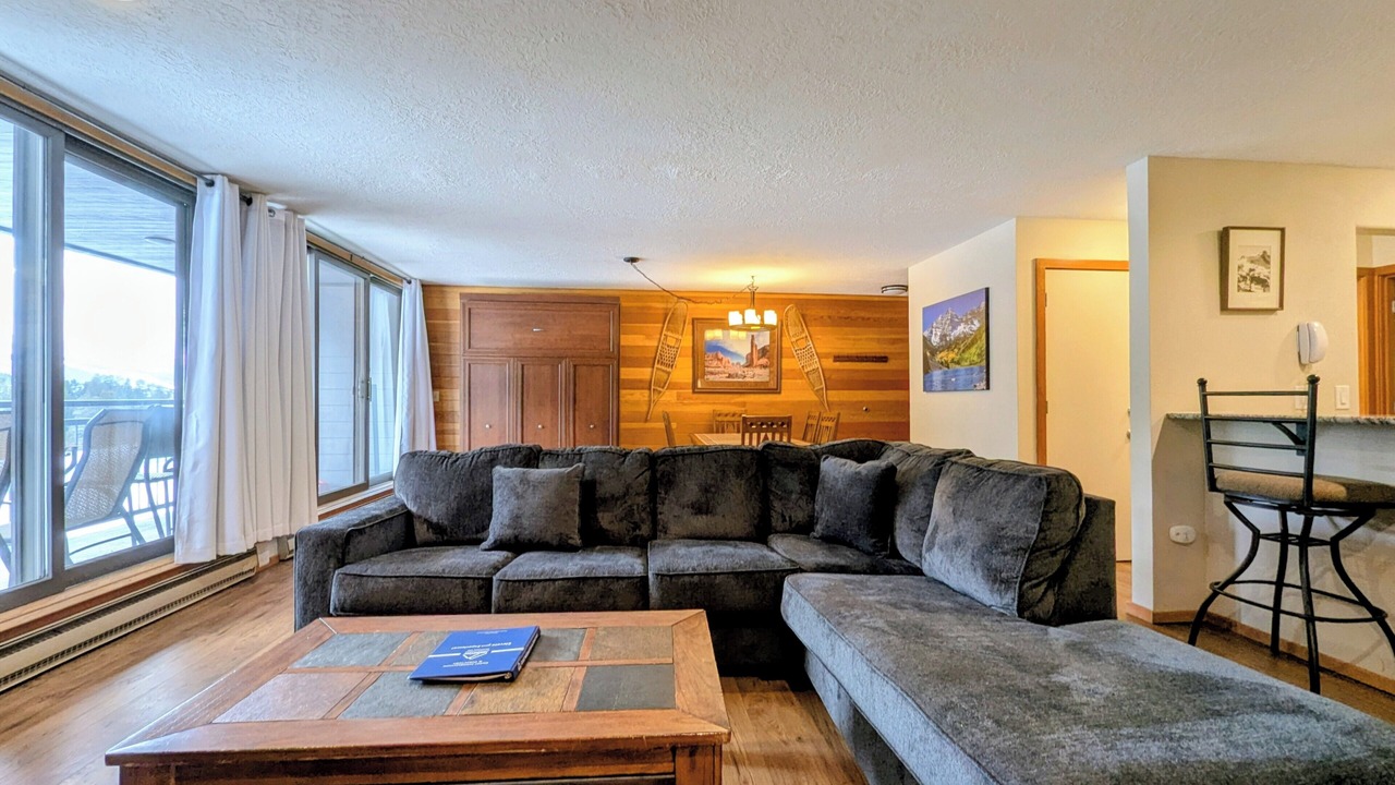 Photo of Outdoor in Lakeside Village