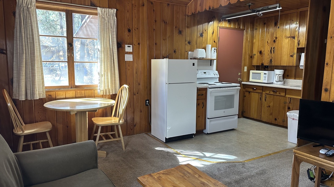 Photo of Livingroom in Pinetop