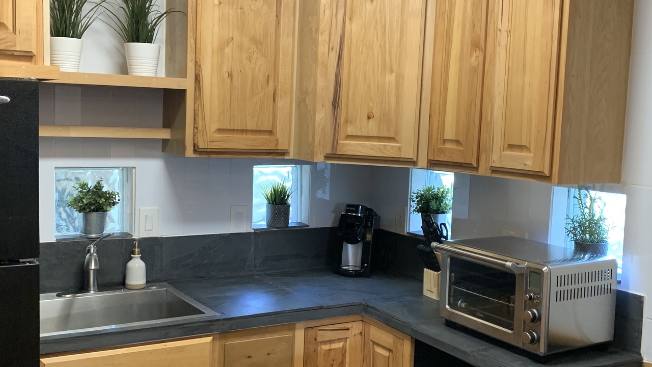 Photo of Kitchen in Booker T. Washington