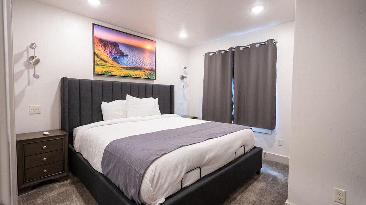 Photo of Bedroom in Garden City