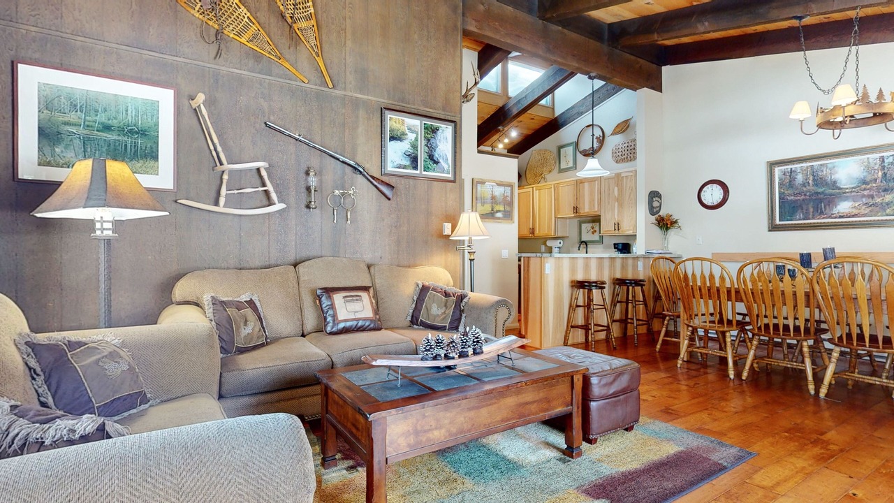 Photo of Bedroom in Mammoth Lakes
