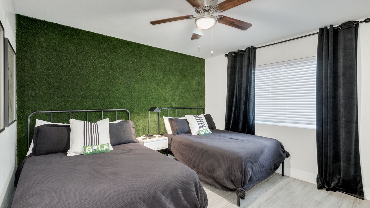 Photo of Bedroom in Scottsdale Estates Nine