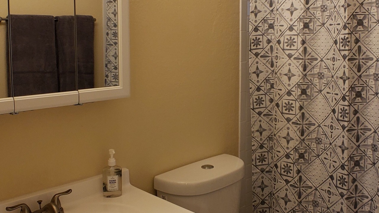 Photo of Bathroom in Keeling