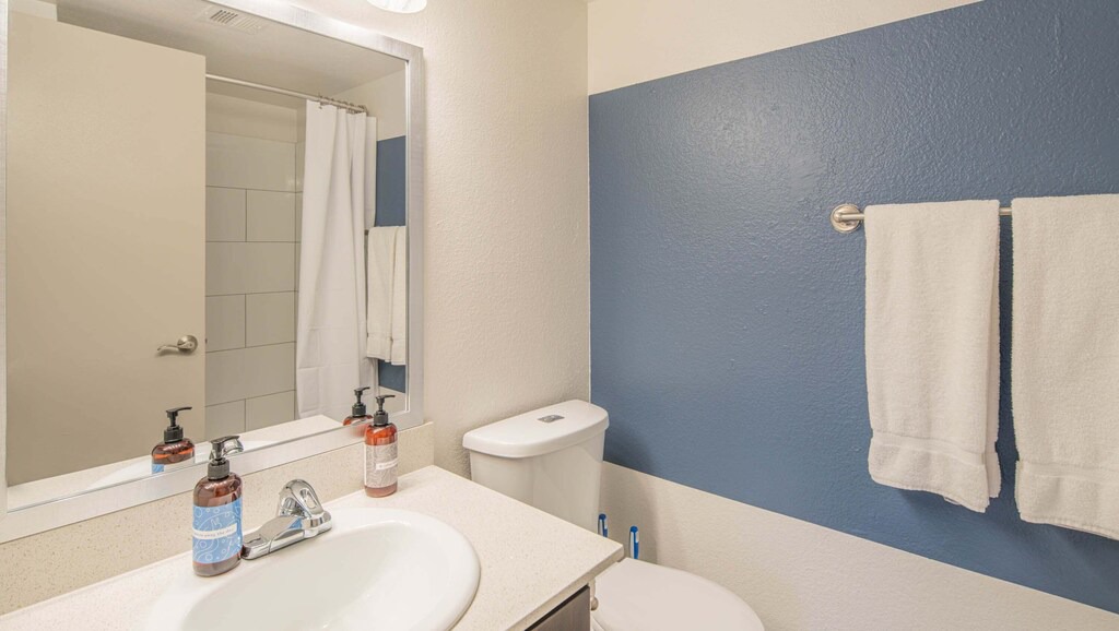 Photo of Bathroom in Hy-view