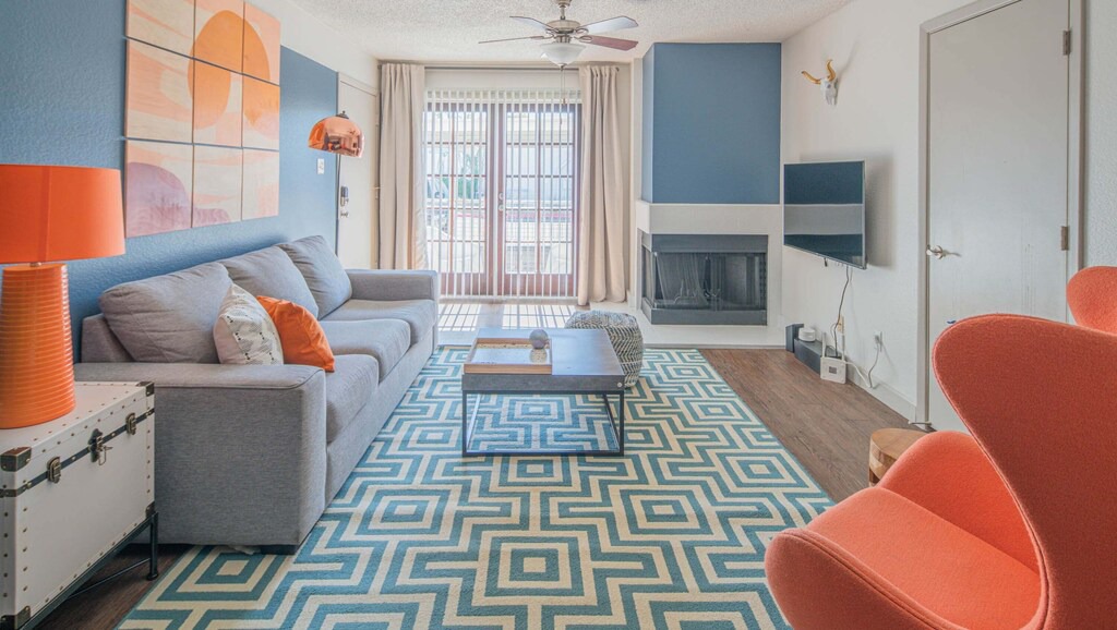 Photo of Livingroom in Hy-view