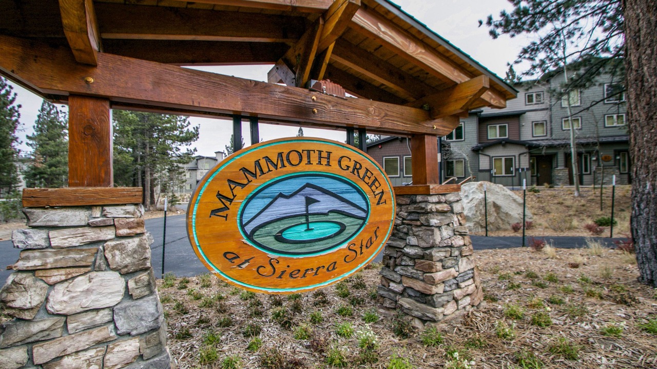 Photo of Outdoor in Mammoth Lakes