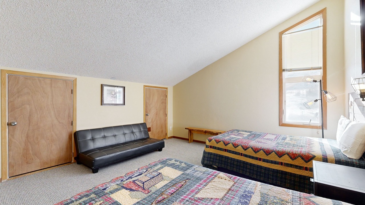 Photo of Bedroom in Silvercreek