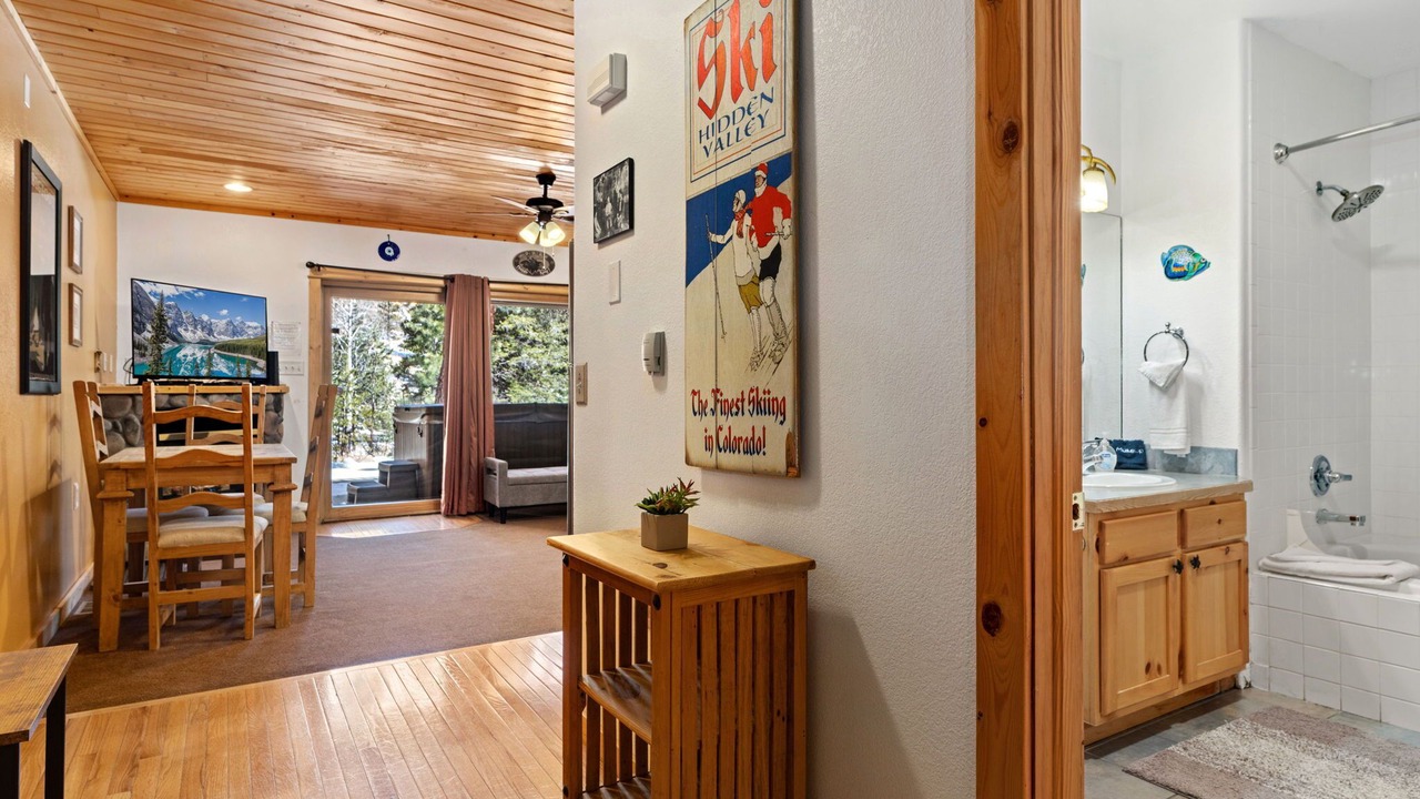 Photo of Bathroom in Fall River Estates