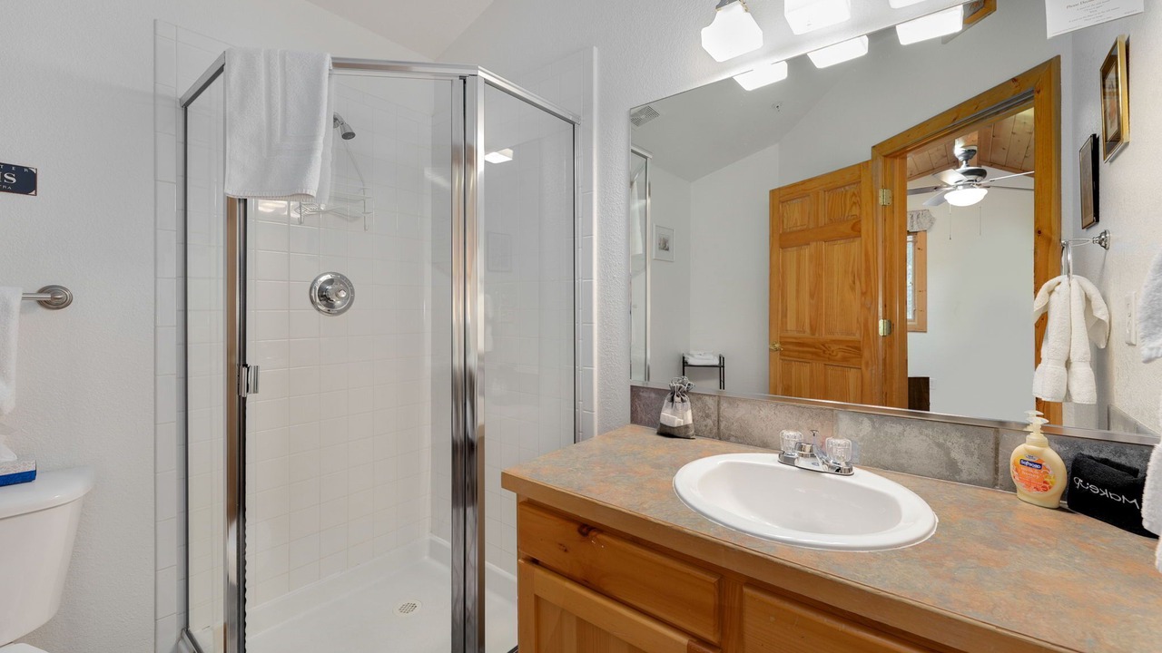 Photo of Bathroom in Fall River Estates