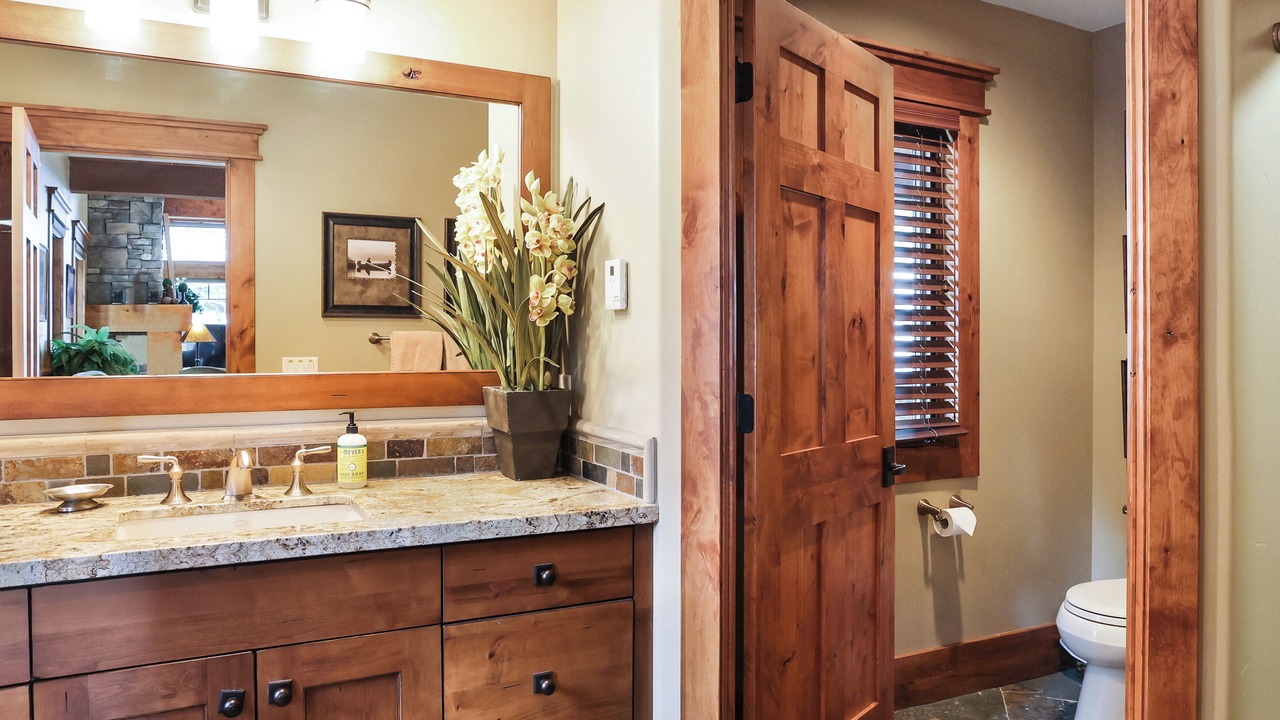 Photo of Bathroom in Tamarack Resort
