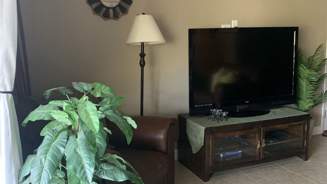 Photo of Livingroom in McCormick Ranch