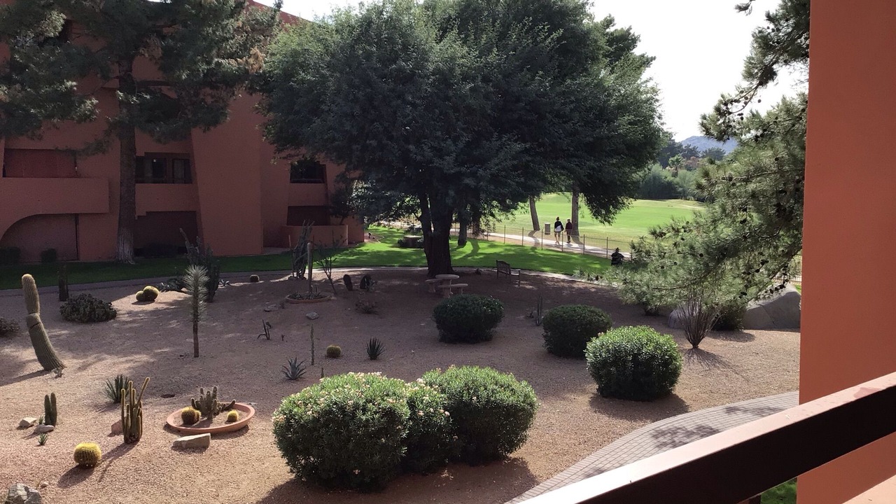 Photo of Outdoor in Paradise Valley Village