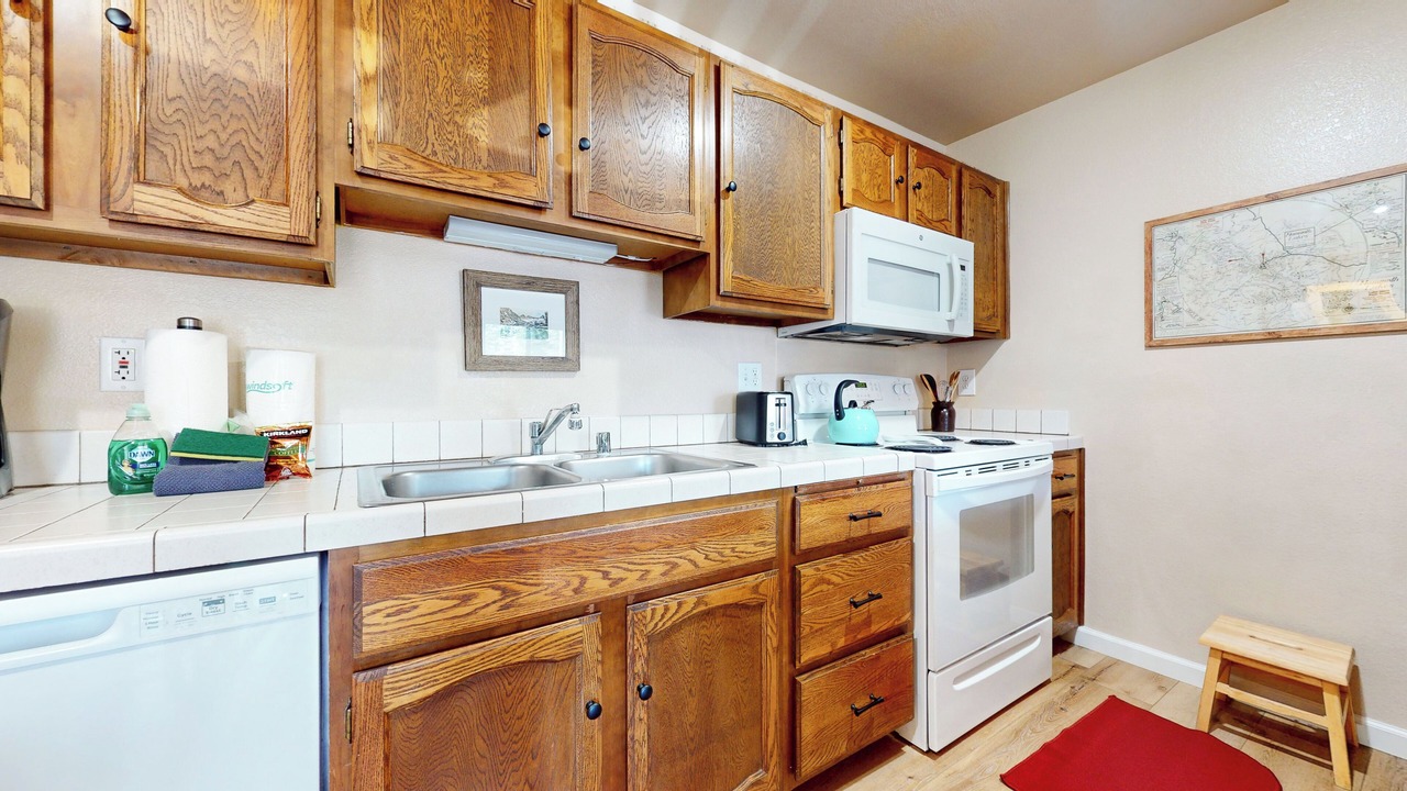 Photo of Kitchen in Mammoth Lakes