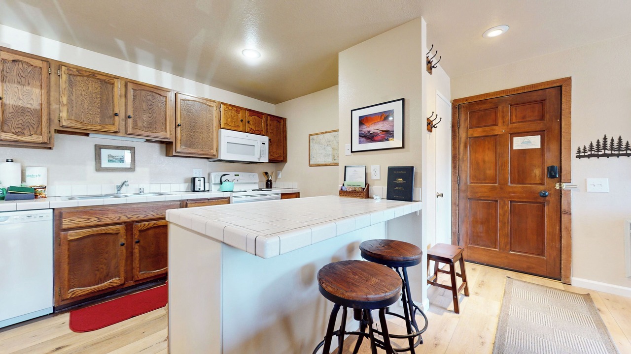 Photo of Kitchen in Mammoth Lakes