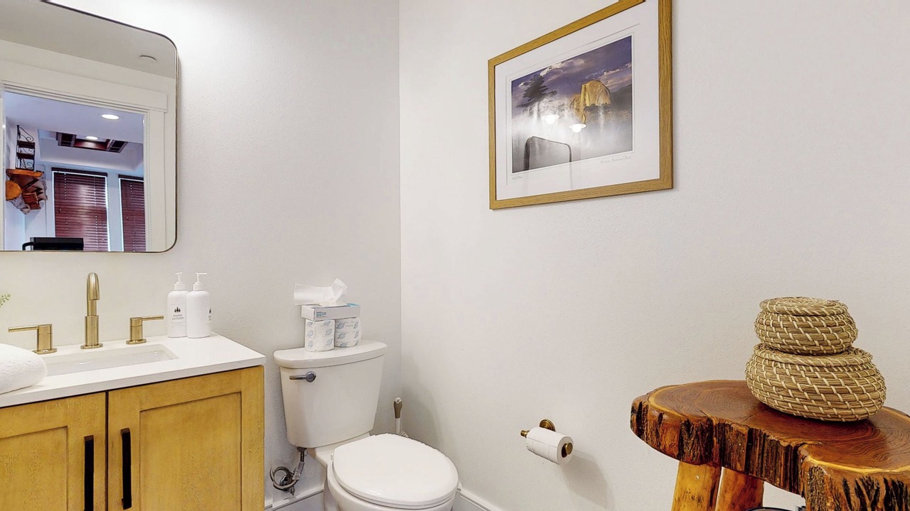 Photo of Bathroom in Mammoth Lakes
