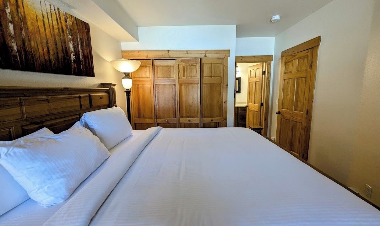 Photo of Bathroom in Mountain House
