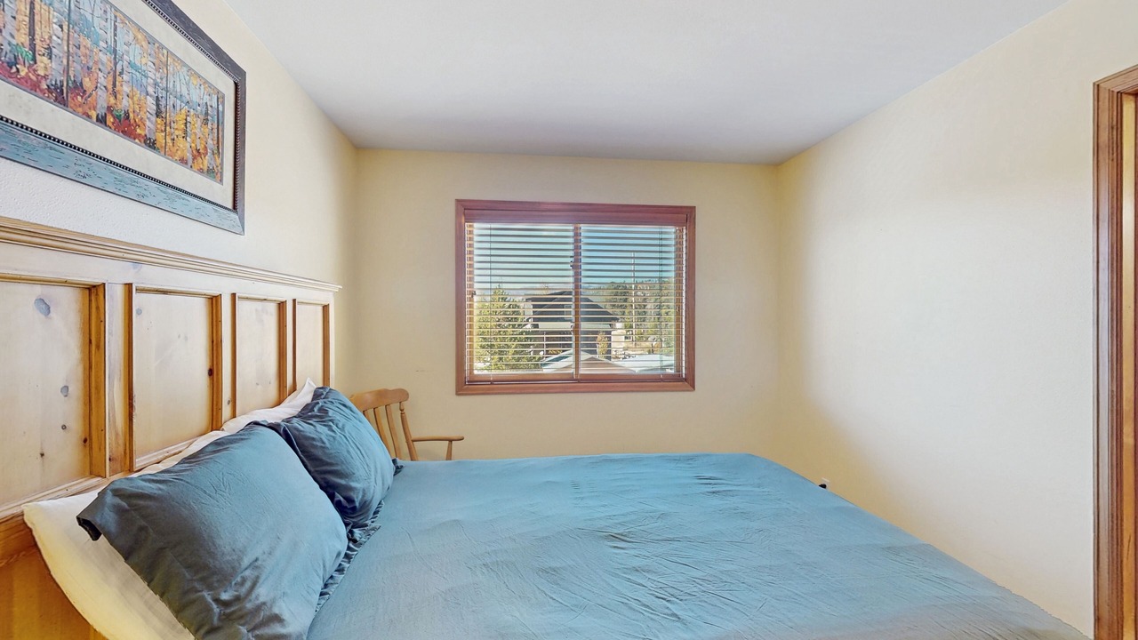 Photo of Bedroom in Grand Lake