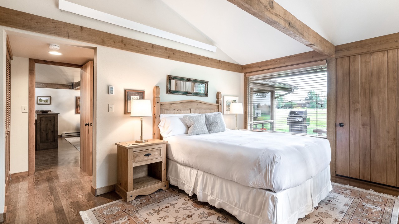 Photo of Bedroom in Jackson