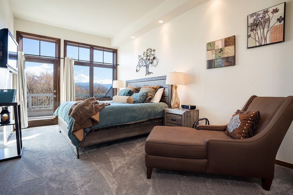Photo of Livingroom in Downtown Steamboat Springs