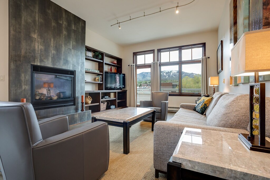 Photo of Livingroom in Downtown Steamboat Springs