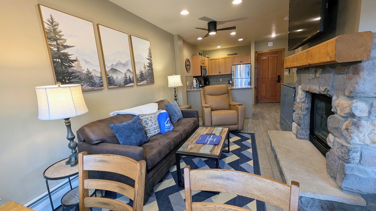 Photo of Bedroom in River Run