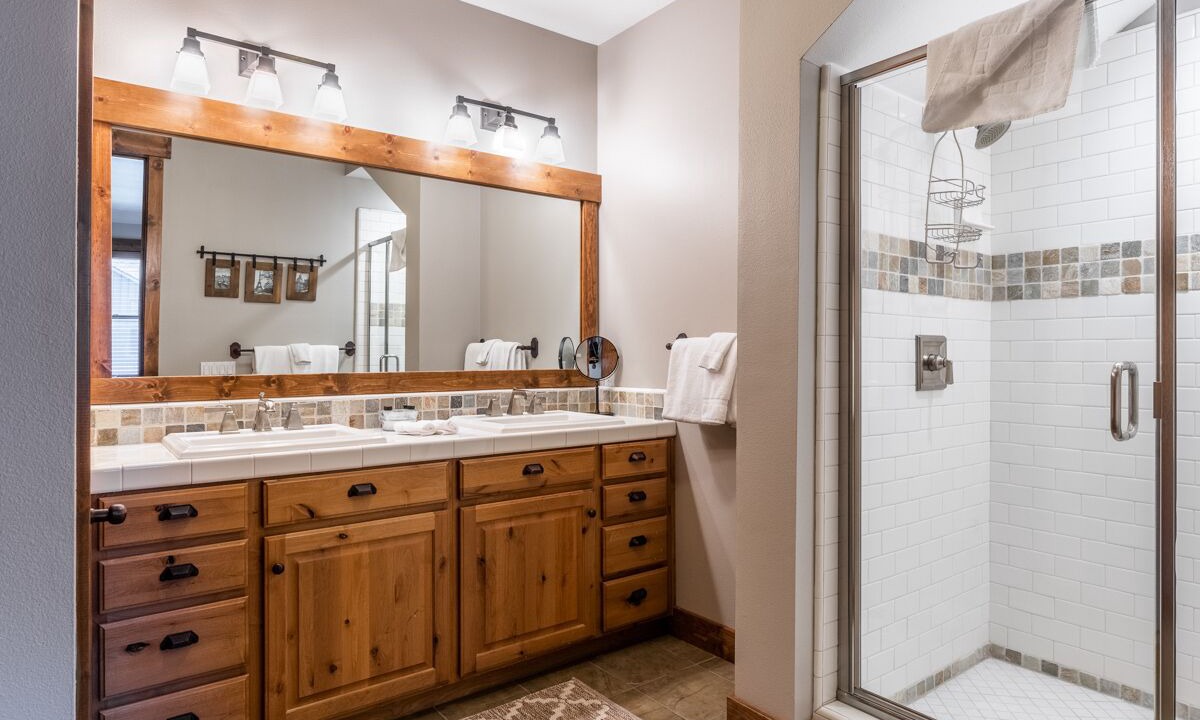 Photo of Bathroom in Mammoth Lakes