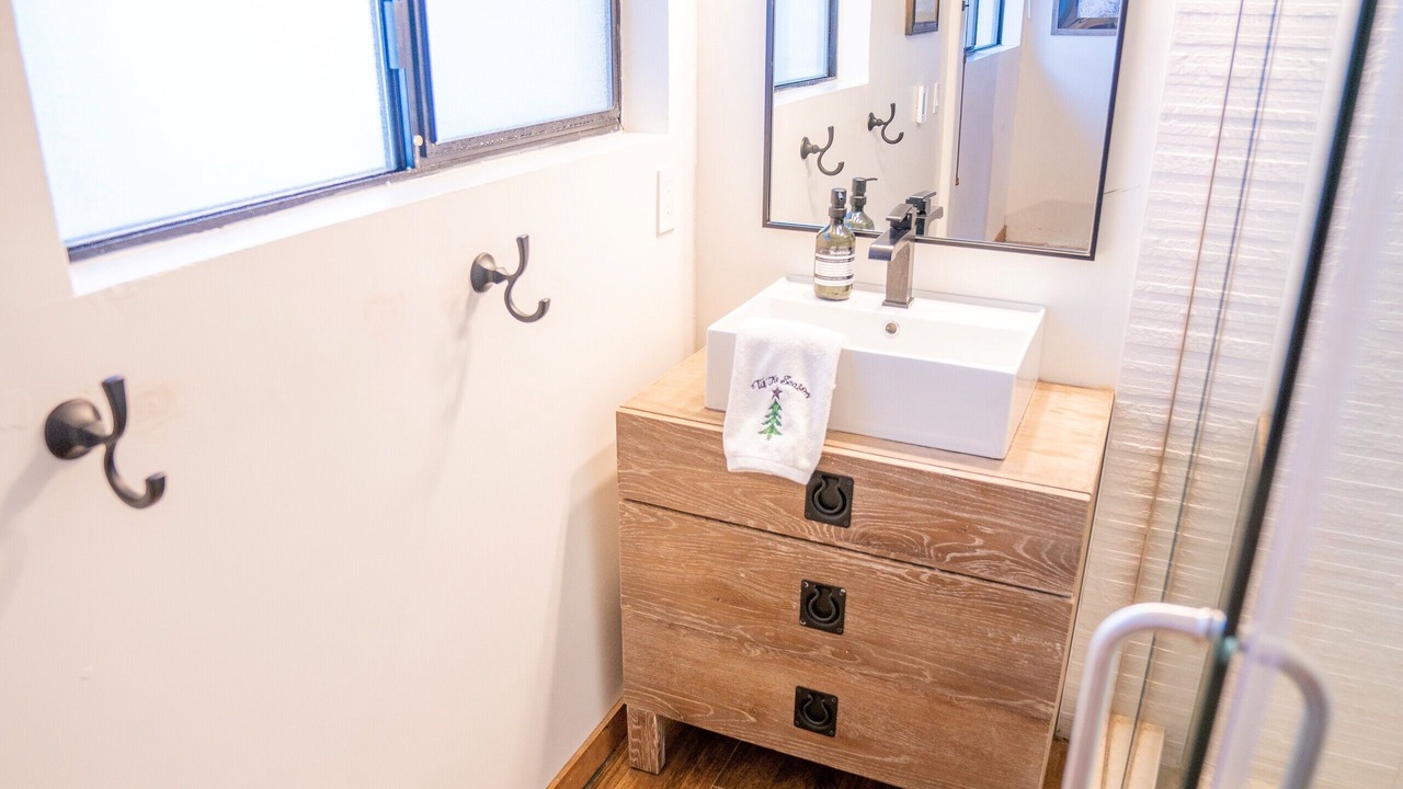 Photo of Bathroom in Mammoth Lakes