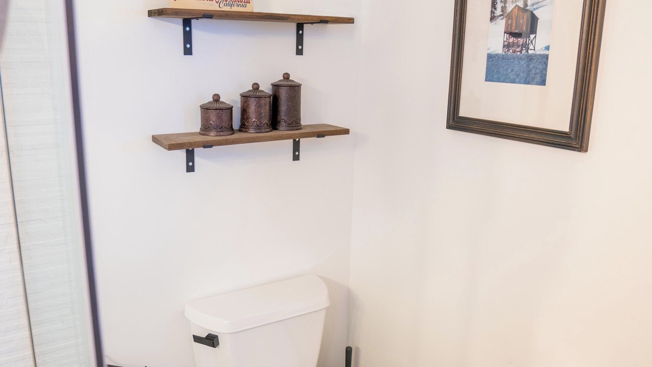Photo of Bathroom in Mammoth Lakes