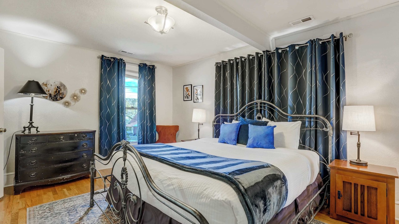 Photo of Bedroom in Manitou Springs