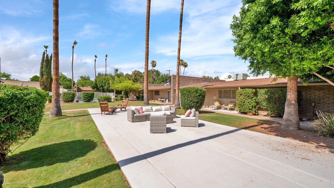 Photo of Outdoor in Arcadia Lite