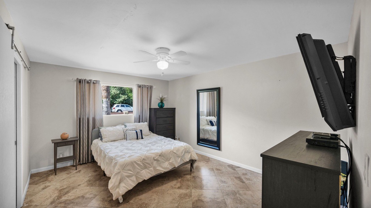 Photo of Bedroom in Arcadia Lite