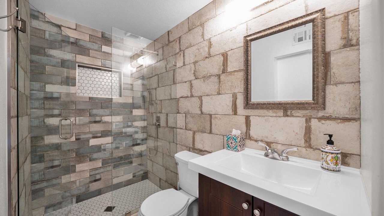 Photo of Bathroom in Arcadia Lite
