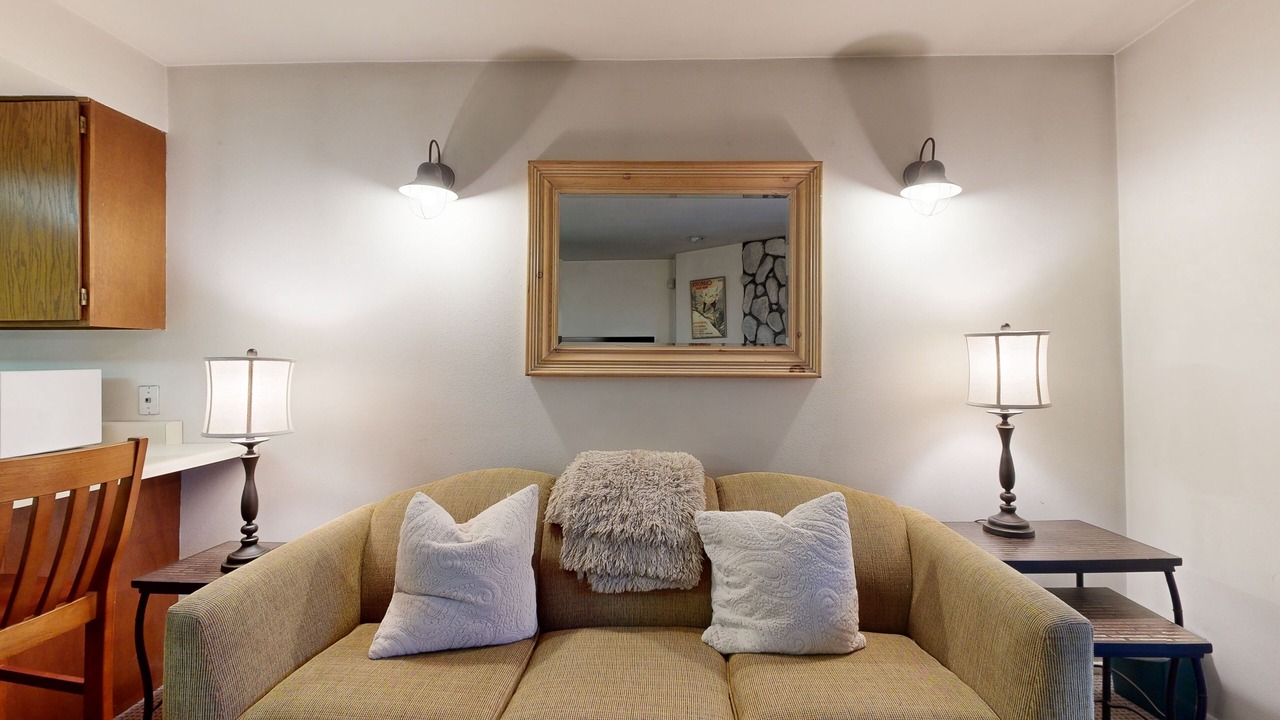 Photo of Livingroom in North Park City
