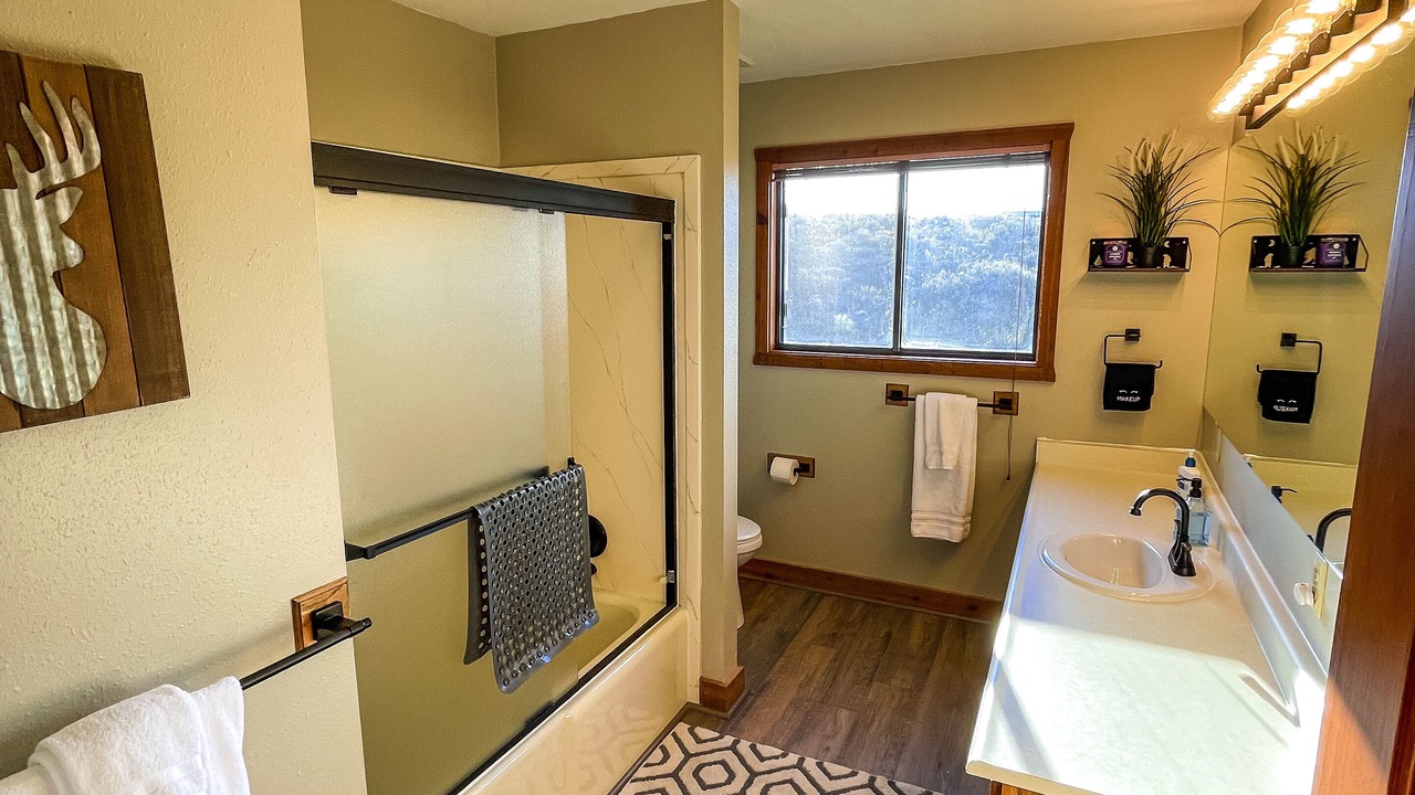 Photo of Bathroom in Pinedale