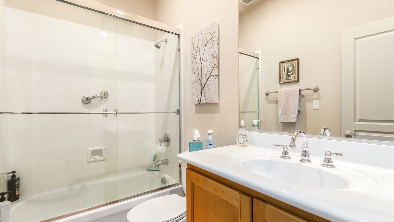 Photo of Bathroom in Talon Retreat