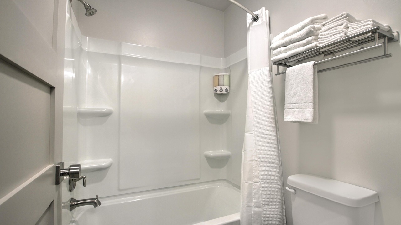 Photo of Bathroom in Garden City