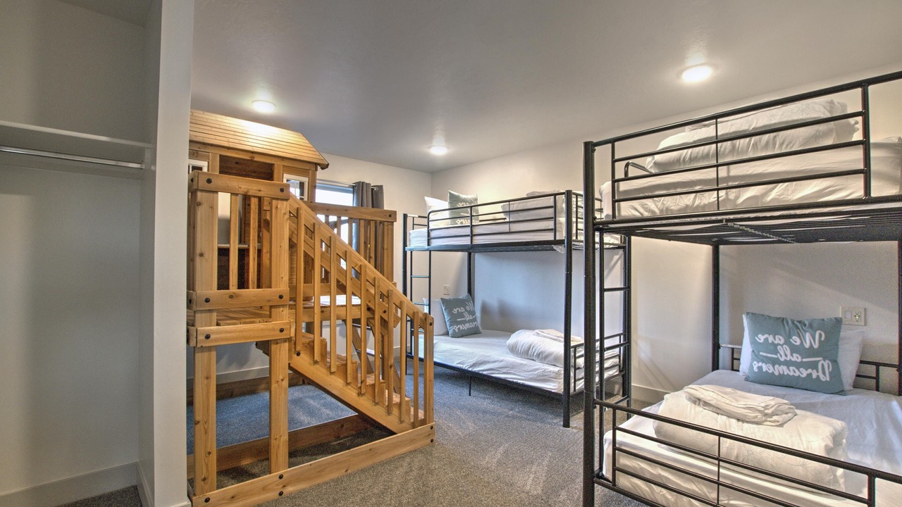 Photo of Bedroom in Garden City