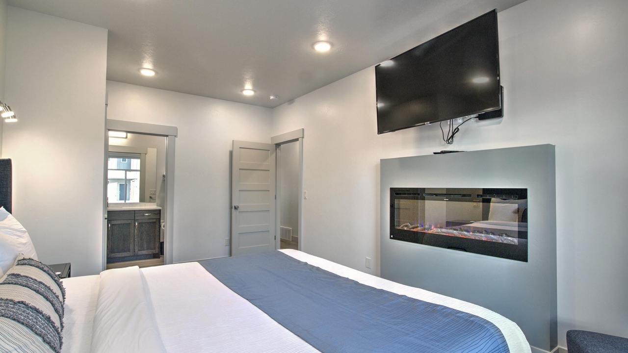 Photo of Bedroom in Garden City