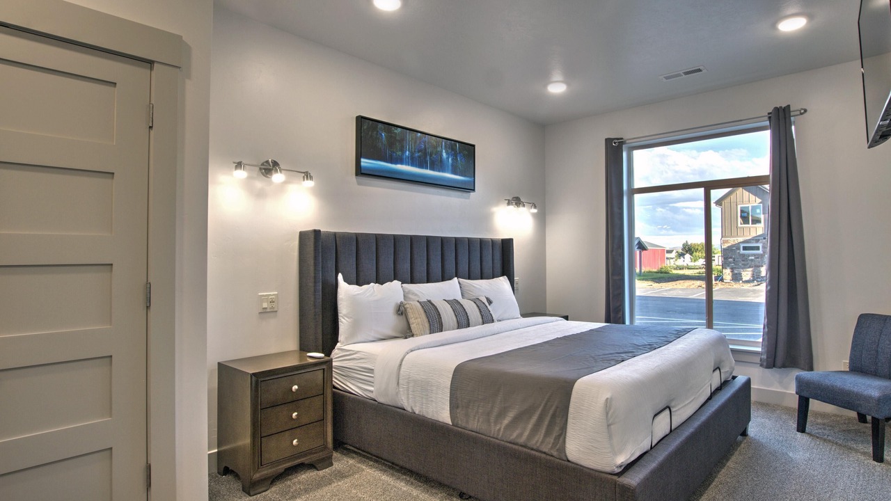 Photo of Bedroom in Garden City