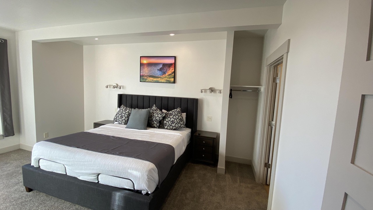 Photo of Bedroom in Garden City