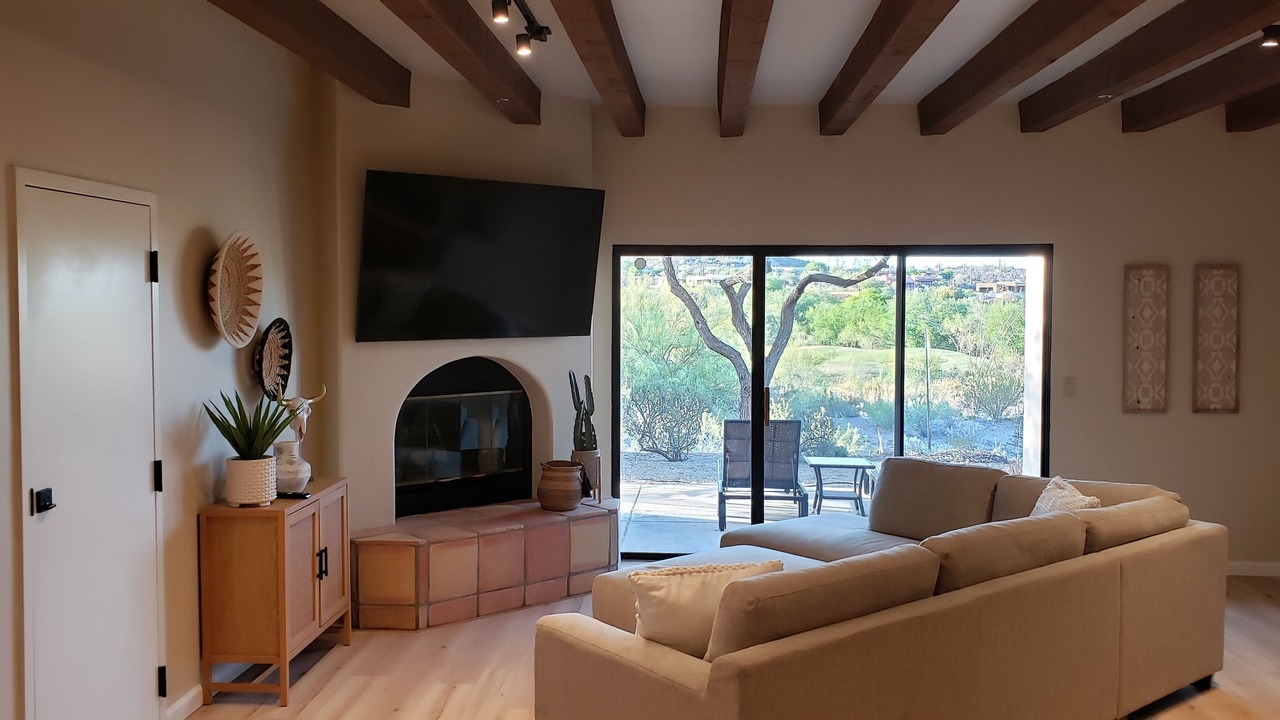 Photo of Livingroom in Starr Pass