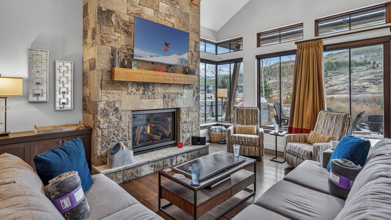 Photo of Bedroom in Fairmount On The River