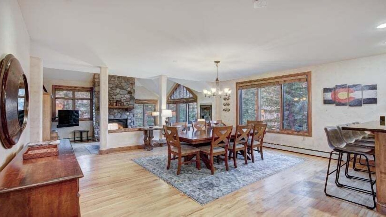 Photo of Bedroom in Edwards