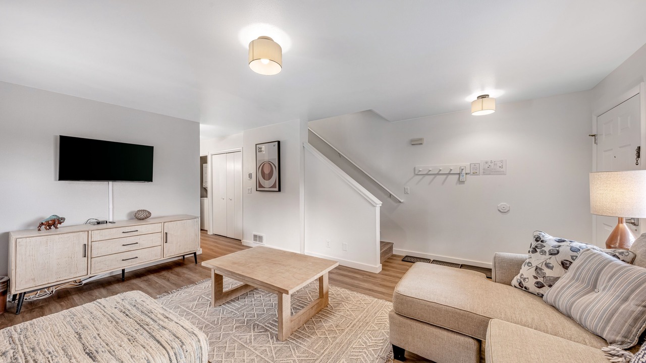 Photo of Livingroom in Jackson