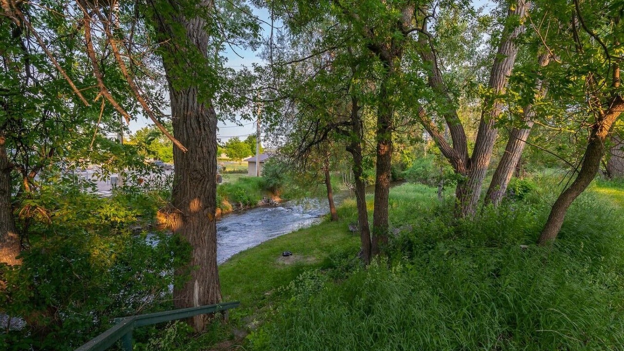Photo of Others in Spearfish