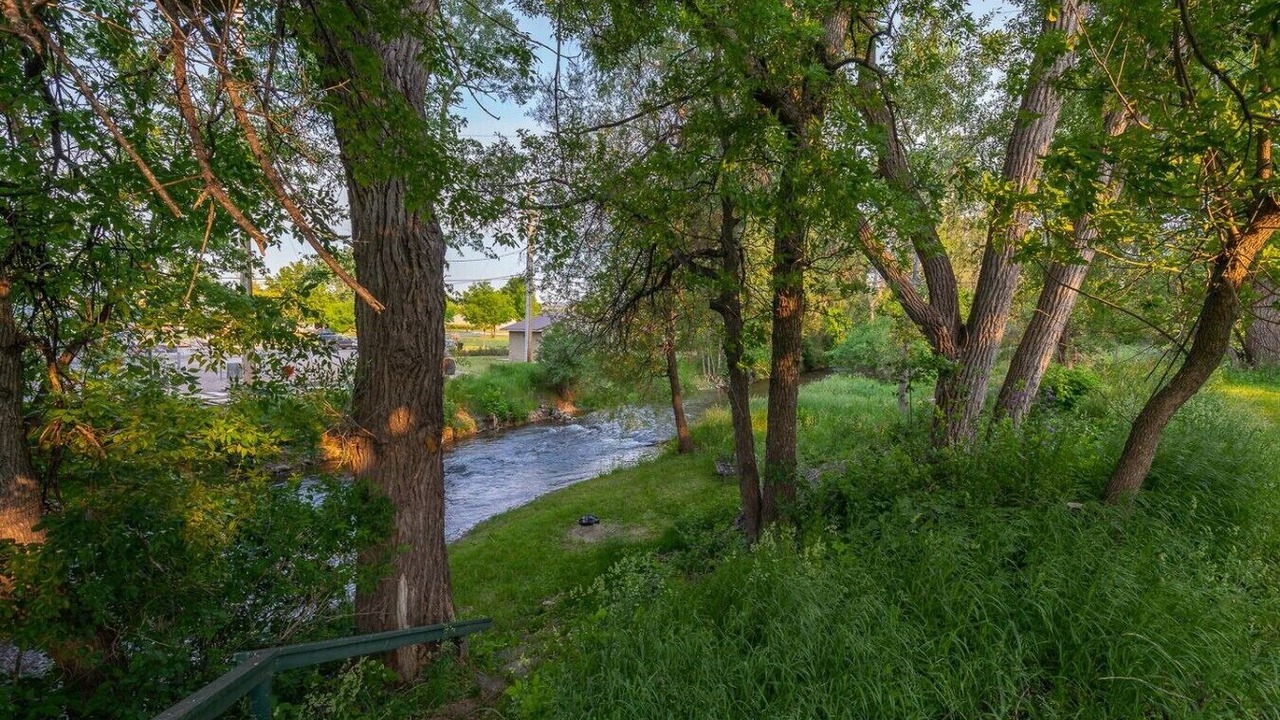 Photo of Others in Spearfish