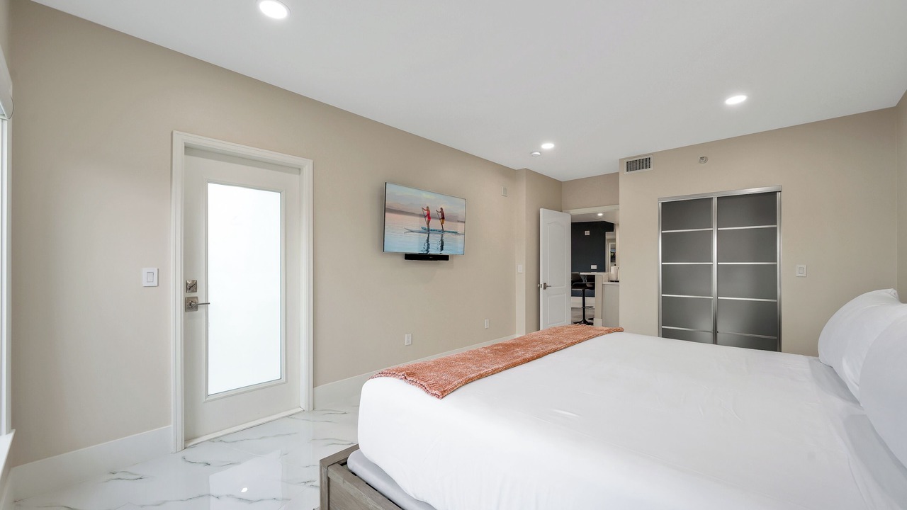 Photo of Bedroom in Lake Las Vegas