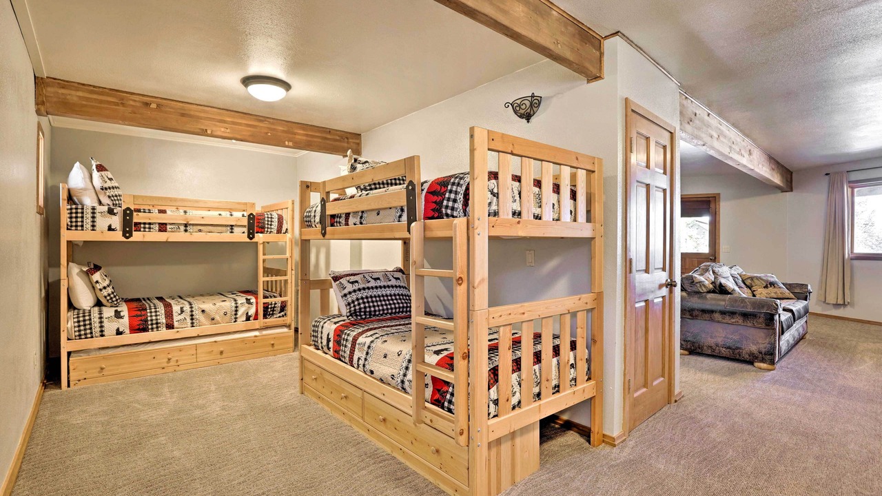 Photo of Bedroom in Silvercreek