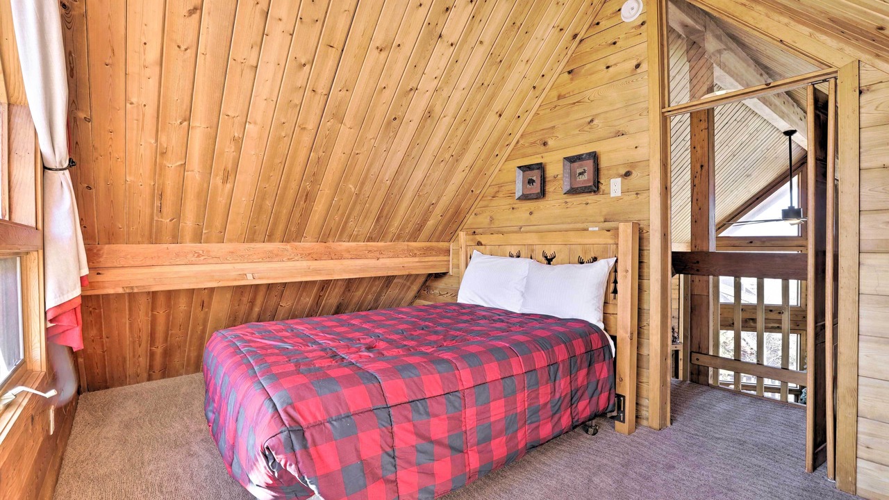 Photo of Bedroom in Silvercreek