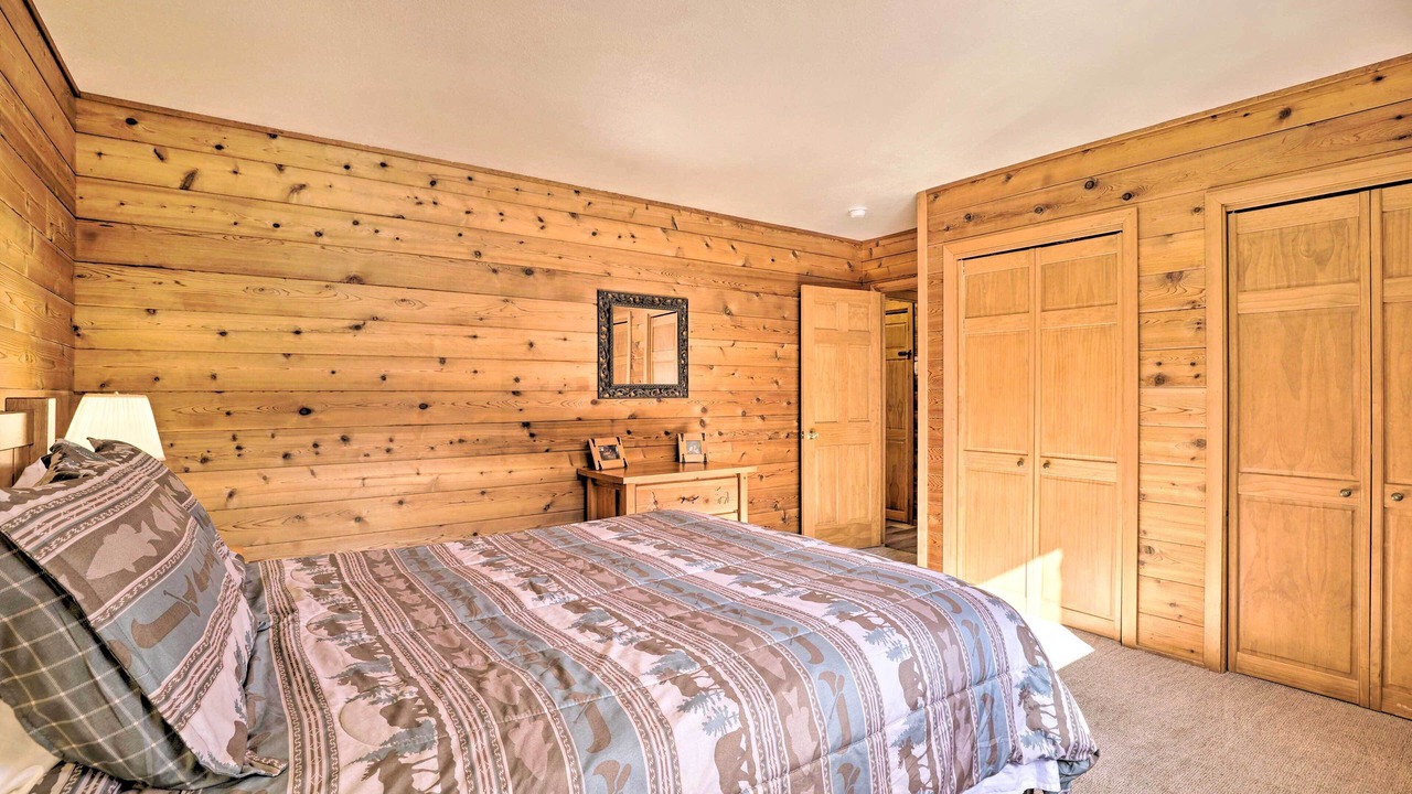 Photo of Bedroom in Silvercreek